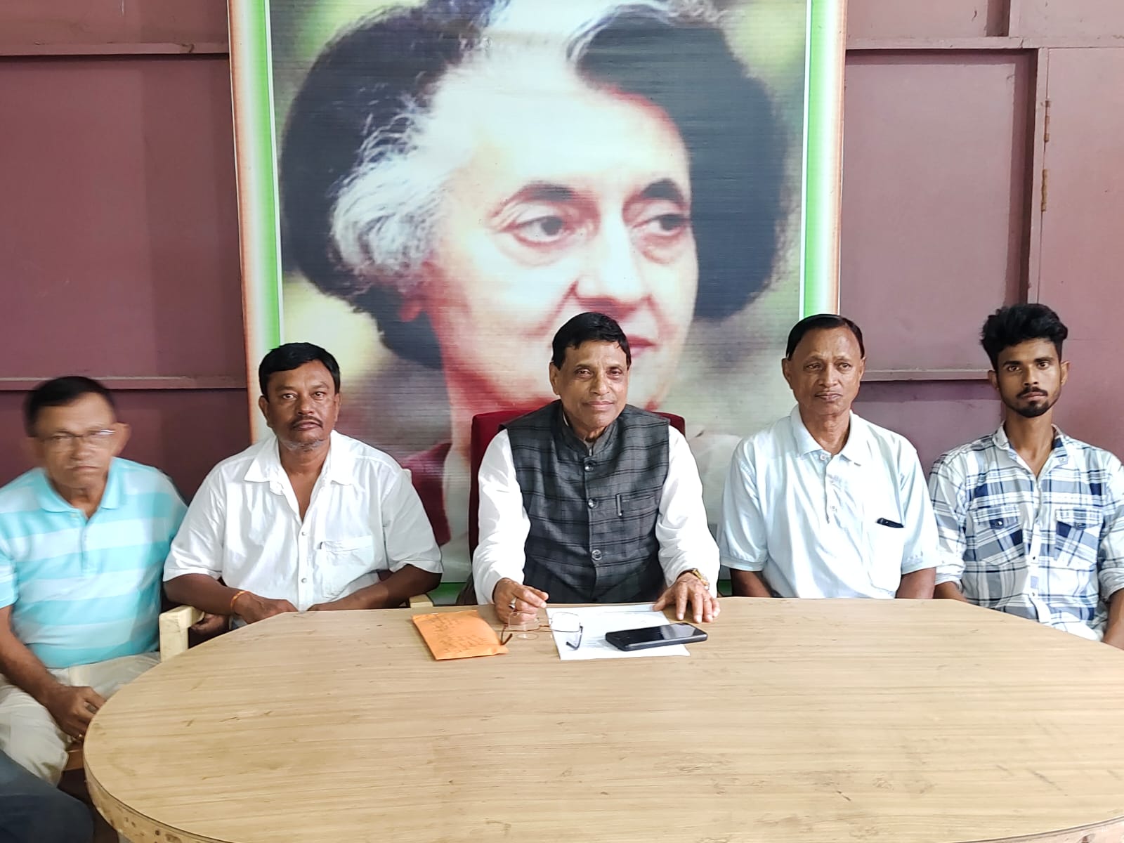 নিজের বিধানসভায় সুরক্ষিত নন ত্রিপুরার কংগ্রেস বিধায়ক গোপালচন্দ্র রায় ।