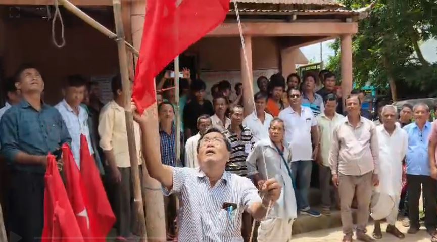 জনসংযোগ বাড়িয়ে সংগঠনকে শক্তিশালী করুন: পোয়াংবাড়িতে গণমুক্তি পরিষদের সম্মেলনে ডাক জীতেন্দ্র চৌধুরীর।