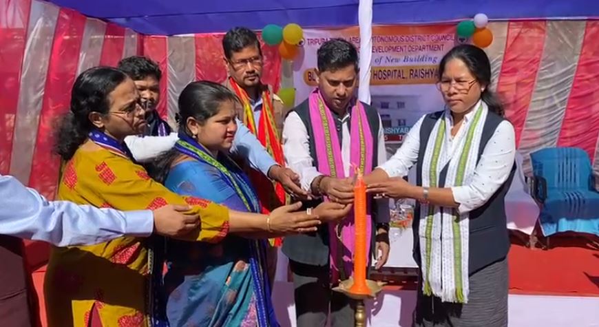 রইশ্যাবাড়িতে নবনির্মিত ব্লক ভেটেরিনারি হাসপাতালের শুভ উদ্বোধন।